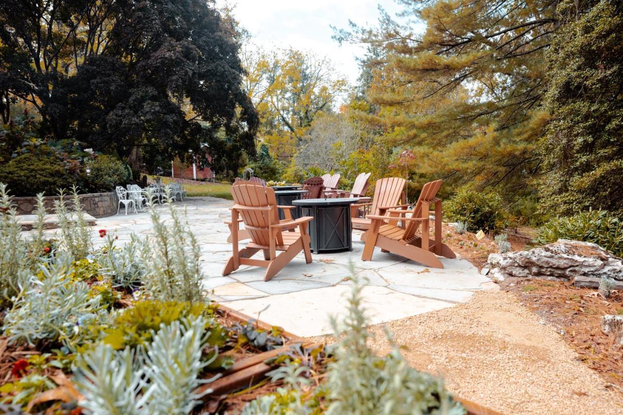 The Applewood Manor Bed and Breakfast Asheville Exteriör bild