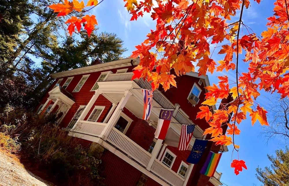 The Applewood Manor Bed and Breakfast Asheville Exteriör bild